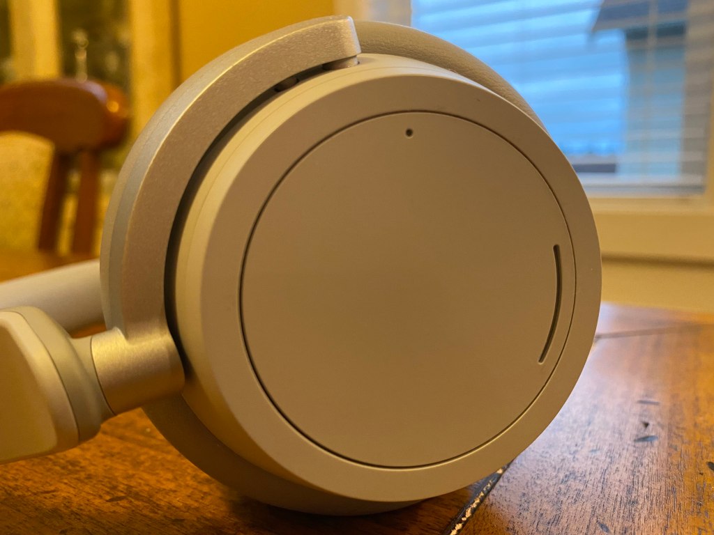 Close up of closed back headphones