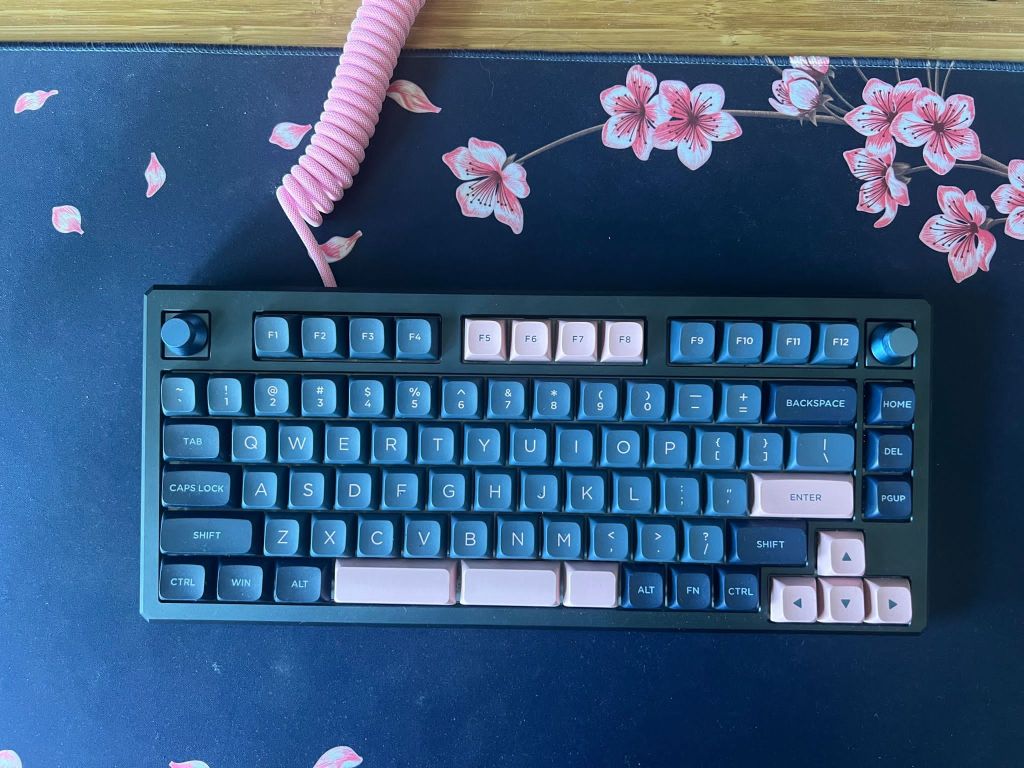 Top view of Skyloong GK75 Aluminum mechanical keyboard on desk